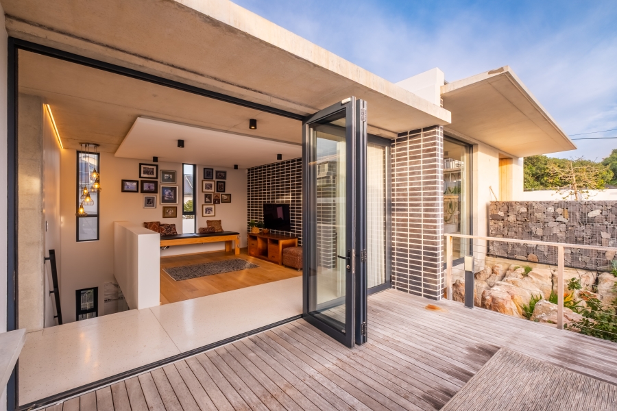 4 Bedroom Property for Sale in Onrus Western Cape